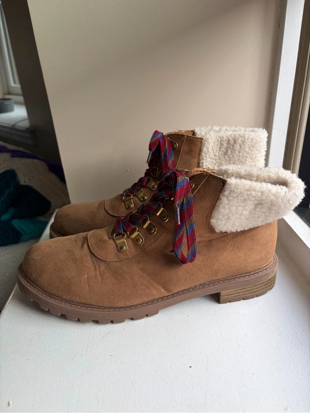 Faux-Shearling Collar Brown Suede Lace-Up Women's Boot